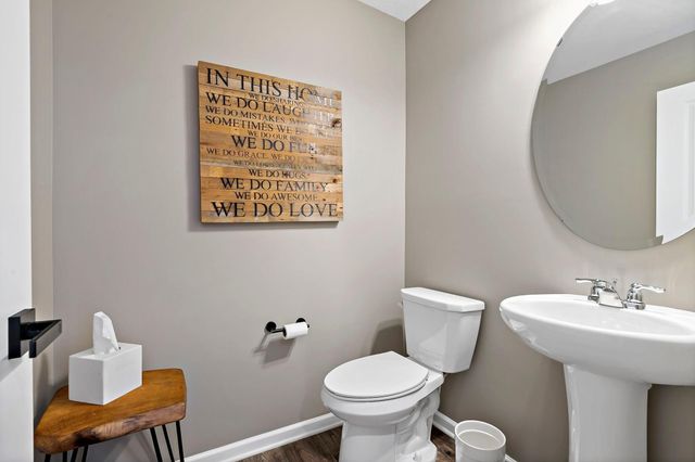 20502 Granville Lane, Lakeville, MN 55044