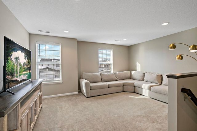 20502 Granville Lane, Lakeville, MN 55044