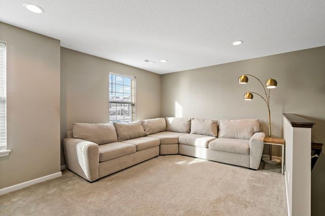 20502 Granville Lane, Lakeville, MN 55044