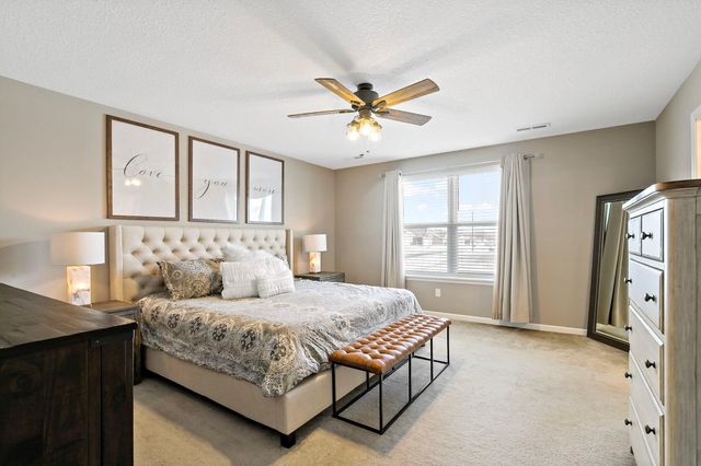 20502 Granville Lane, Lakeville, MN 55044