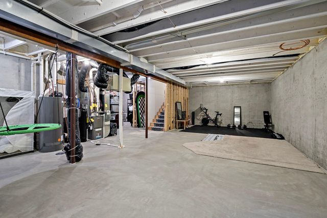 20502 Granville Lane, Lakeville, MN 55044