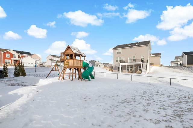 20502 Granville Lane, Lakeville, MN 55044