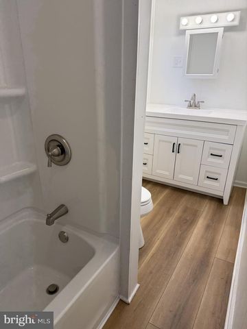 317 N 13TH ST, Allentown, PA 18102