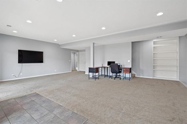 16746 Ruby Way, Basehor, KS 66007