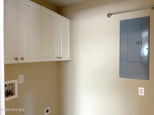 115 NW 20th Street, Oak Island, NC 28465