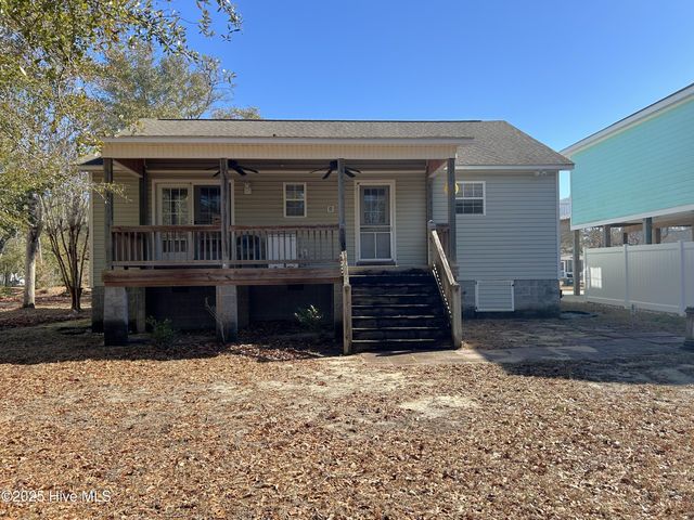 115 NW 20th Street, Oak Island, NC 28465