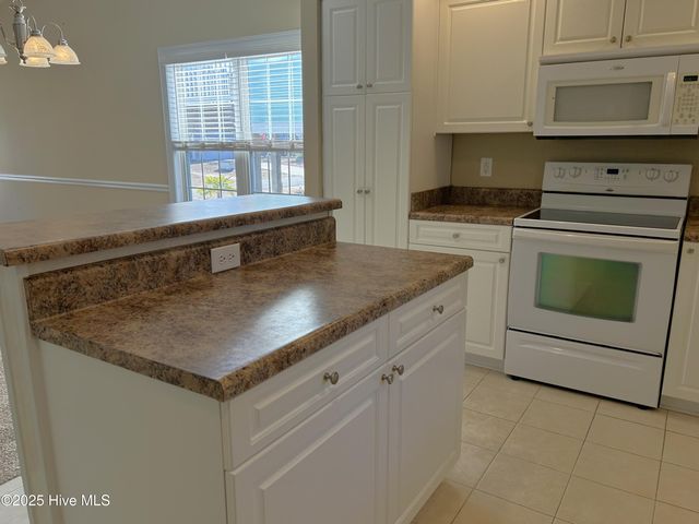 115 NW 20th Street, Oak Island, NC 28465