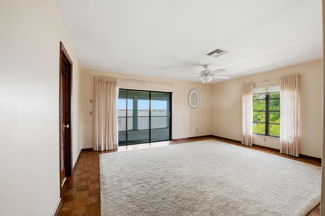 911 NW Sunset Terrace, Stuart, FL 34994