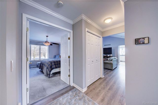 46822 Springhill Drive, Shelby Charter Township, MI 48317