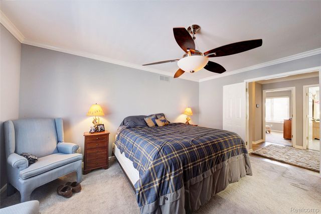 46822 Springhill Drive, Shelby Charter Township, MI 48317