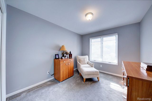 46822 Springhill Drive, Shelby Charter Township, MI 48317