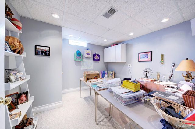 46822 Springhill Drive, Shelby Charter Township, MI 48317