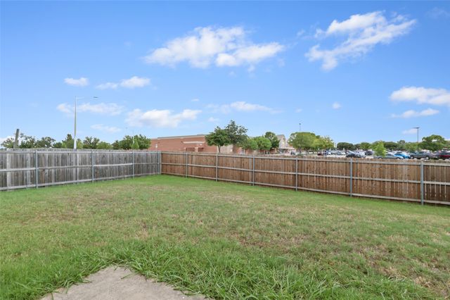 2920 Groveland Court, Denton, TX 76210