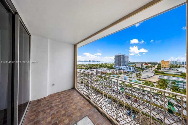 1865 79th St Cswy 14D, North Bay Village, FL 33141