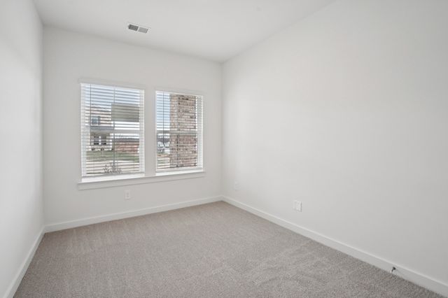 2373 Woodmeadow Dr, Clarksville, TN 37043