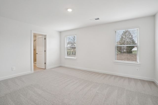 2373 Woodmeadow Dr, Clarksville, TN 37043