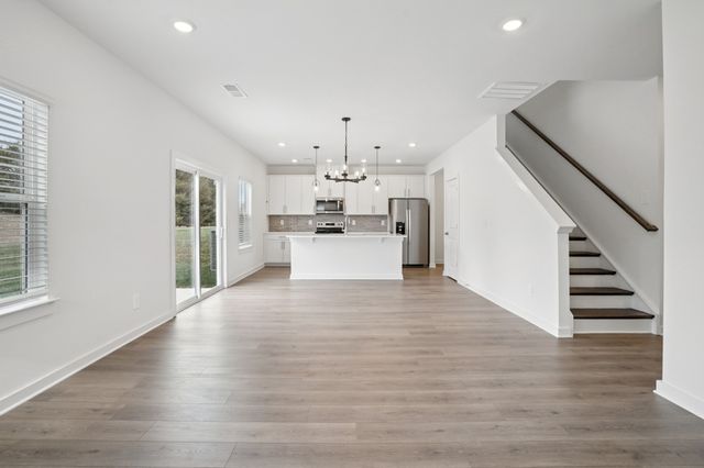 2373 Woodmeadow Dr, Clarksville, TN 37043