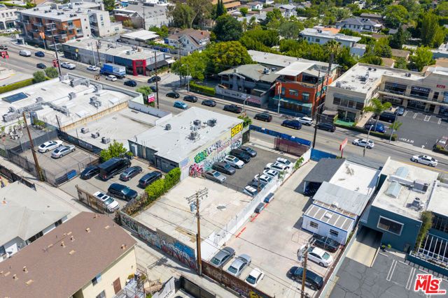 5725 Melrose Avenue, Los Angeles, CA 90038