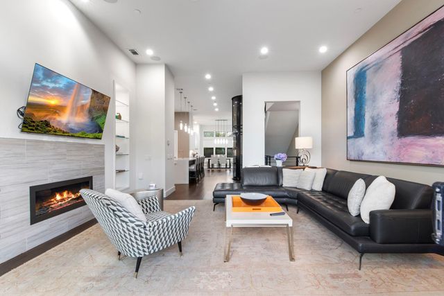 205 Portland Street, Houston, TX 77006