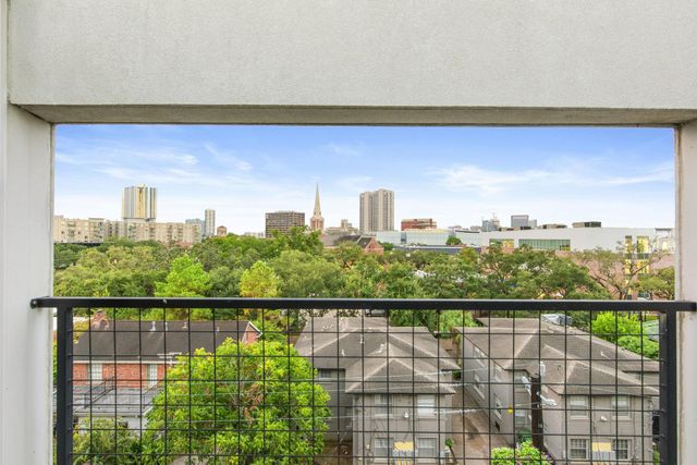 205 Portland Street, Houston, TX 77006