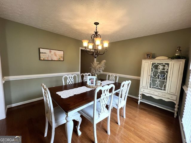 610 Youngs Mill Road, Lagrange, GA 30241