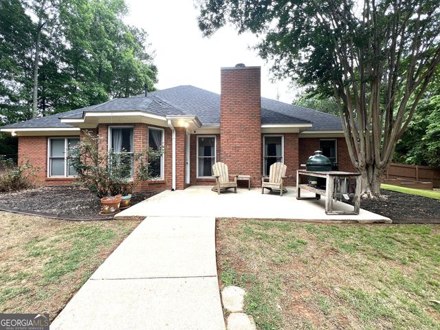 610 Youngs Mill Road, Lagrange, GA 30241