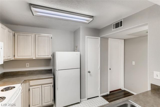 555 East Silverado Ranch Boulevard 2012, Las Vegas, NV 89183