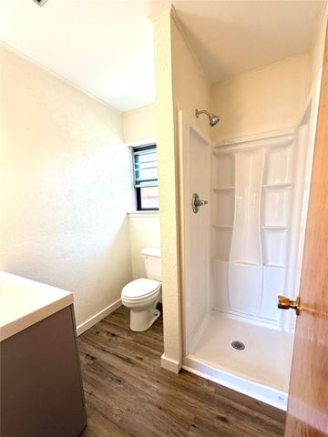 1611 Live Oak Street, Goldthwaite, TX 76844