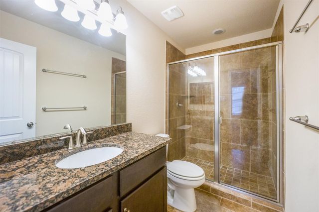 16020 Fountainview 21, Montgomery, TX 77356