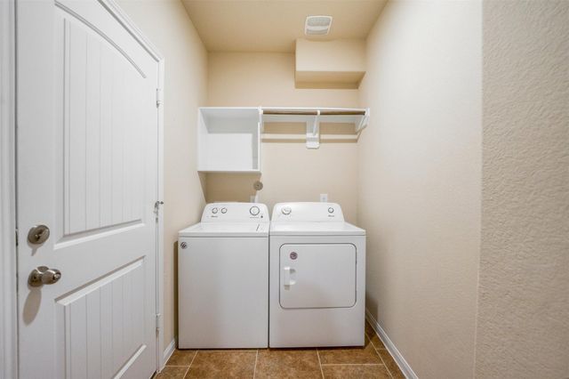 16020 Fountainview 21, Montgomery, TX 77356