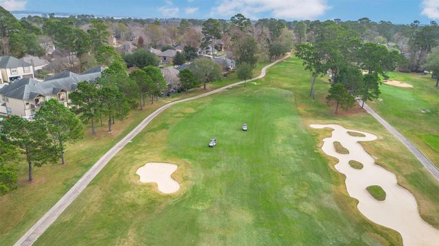 16020 Fountainview 21, Montgomery, TX 77356