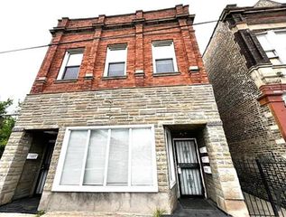 2008 S Pulaski Road, Chicago, IL 60623
