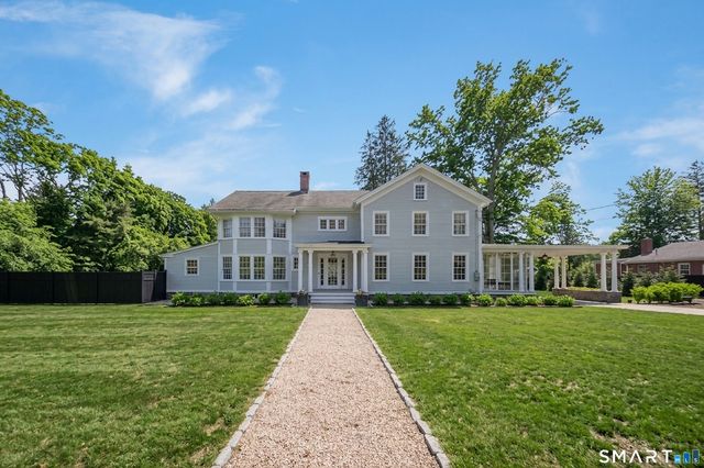 88 Main Street, Essex, CT 06442
