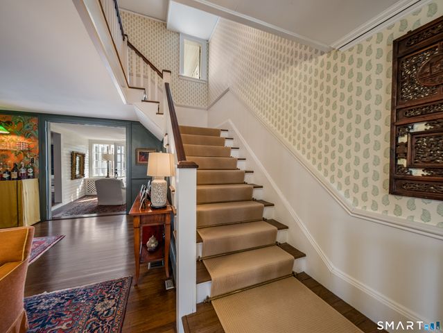 88 Main Street, Essex, CT 06442