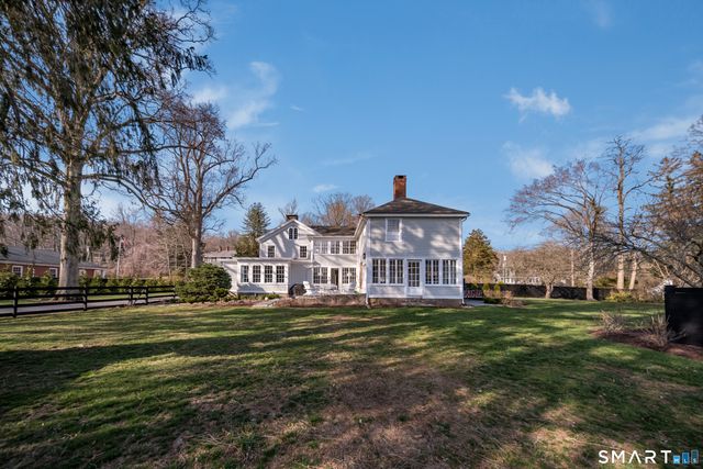 88 Main Street, Essex, CT 06442