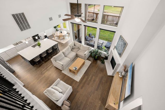 11806 Creekside Shore Circle, Cypress, TX 77433