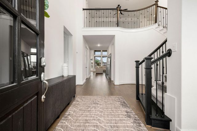 11806 Creekside Shore Circle, Cypress, TX 77433