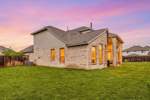 11806 Creekside Shore Circle, Cypress, TX 77433