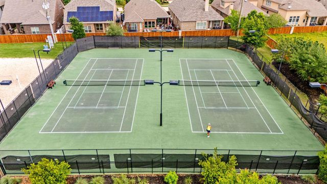 11806 Creekside Shore Circle, Cypress, TX 77433