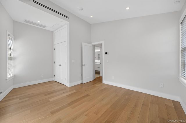 108 South Street E, Oyster Bay, NY 11771