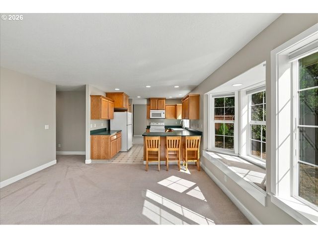 620 KIMBERLY Ct, Molalla, OR 97038