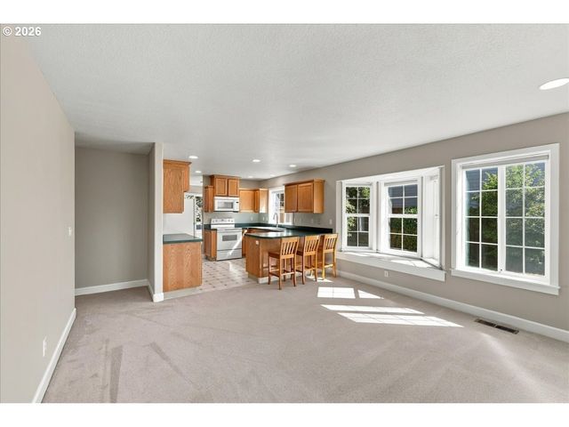 620 KIMBERLY Ct, Molalla, OR 97038