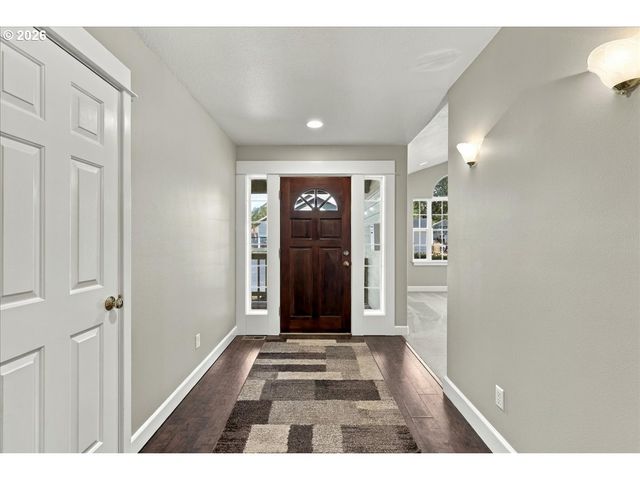 620 KIMBERLY Ct, Molalla, OR 97038