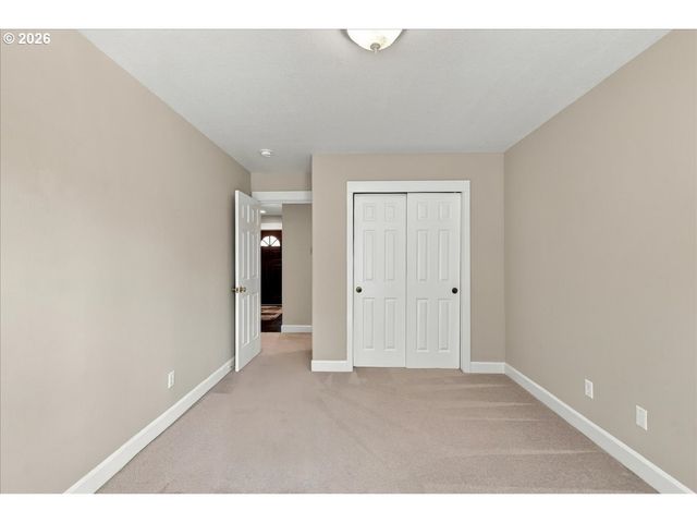 620 KIMBERLY Ct, Molalla, OR 97038