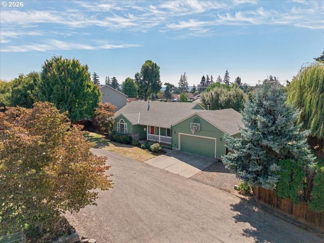 620 KIMBERLY Ct, Molalla, OR 97038