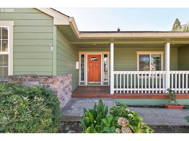 620 KIMBERLY Ct, Molalla, OR 97038