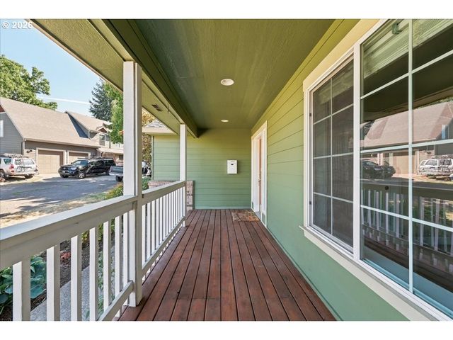 620 KIMBERLY Ct, Molalla, OR 97038