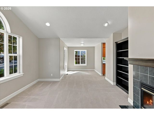 620 KIMBERLY Ct, Molalla, OR 97038