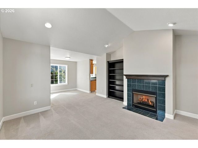 620 KIMBERLY Ct, Molalla, OR 97038