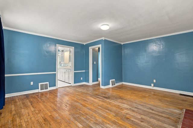 1858 E Grand Street, Springfield, MO 65804